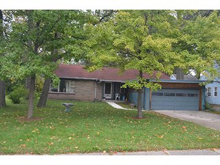 Property photo 4 - REAL ESTATE AUCTION, 3 Bedroom Ranch, 1420 Sq. Ft.